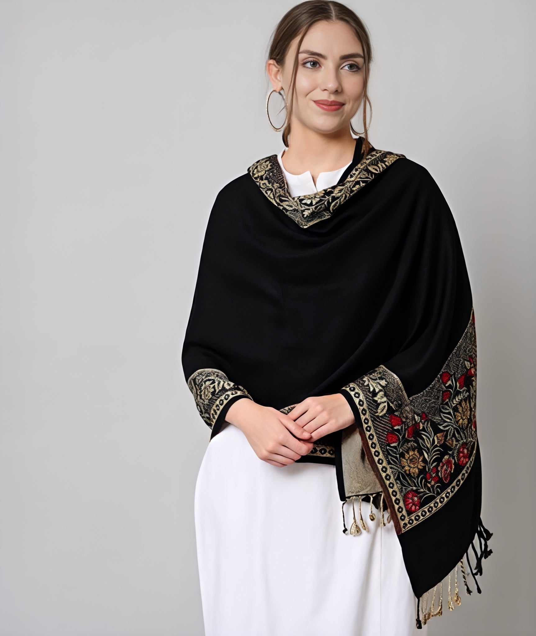 Premium Kashmiri Embroidered Wool Shawl – Elegant Winter Wrap for Women